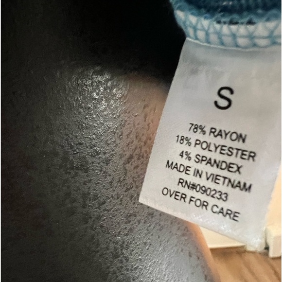 PacSun Candy Cane Cinched T-shirt - Picture 6 of 7